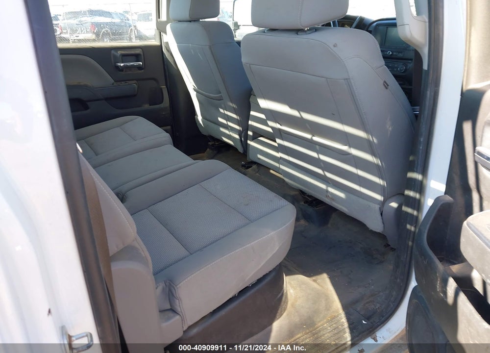 2018 GMC SIERRA 2500HD VIN: 1GT11REG9JF155687