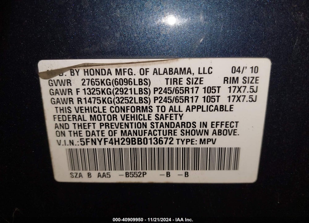 2011 HONDA PILOT LX VIN: 5FNYF4H29BB013672