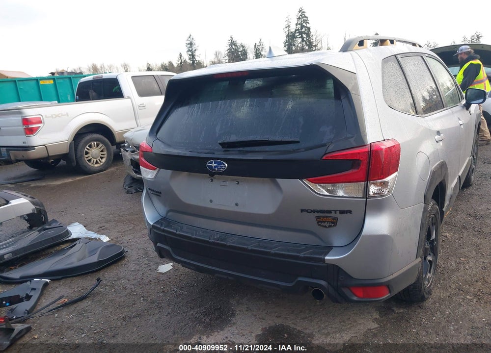 2023 SUBARU FORESTER VIN: JF2SKAMC1PH502414