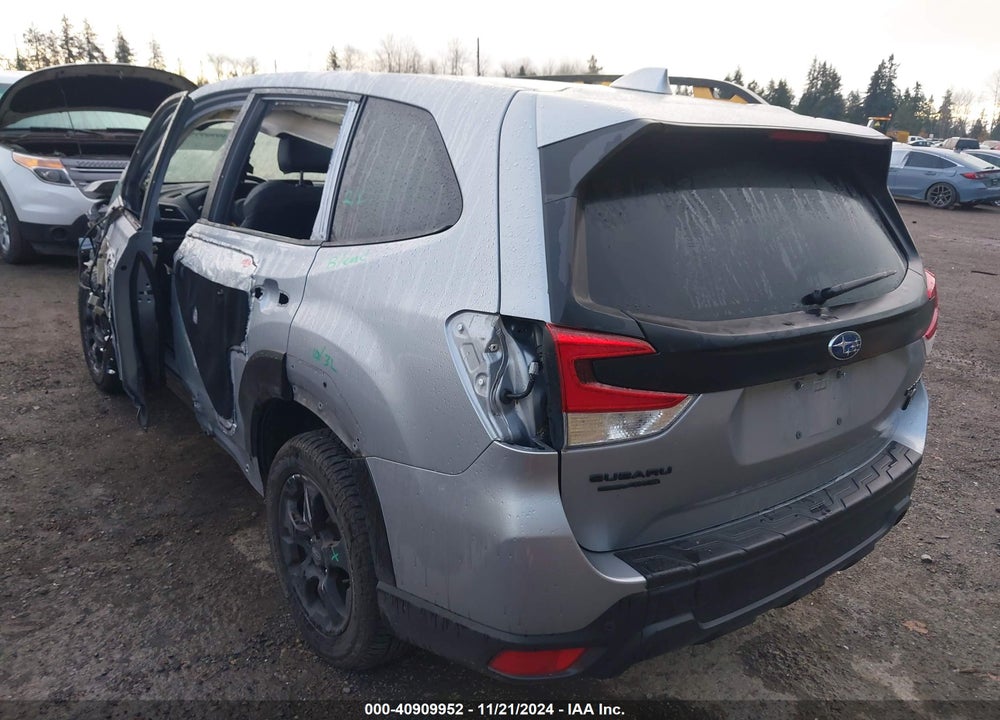 2023 SUBARU FORESTER VIN: JF2SKAMC1PH502414