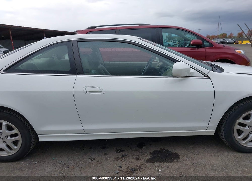 2002 HONDA ACCORD 3.0 EX VIN: 1HGCG22532A030203