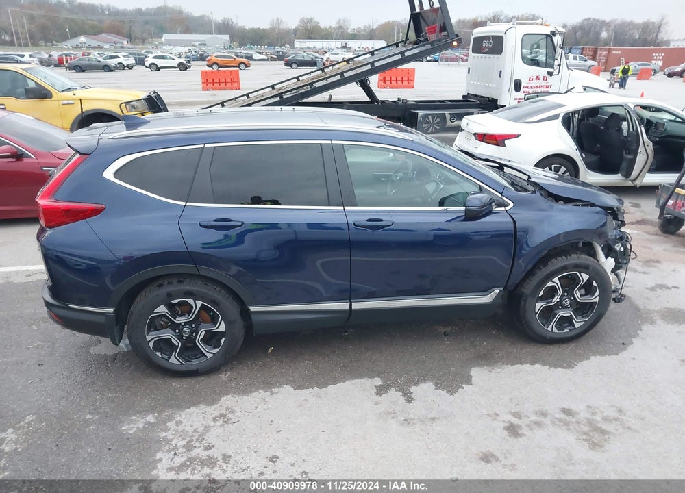 2019 HONDA CR-V TOURING VIN: 7FARW2H98KE018419