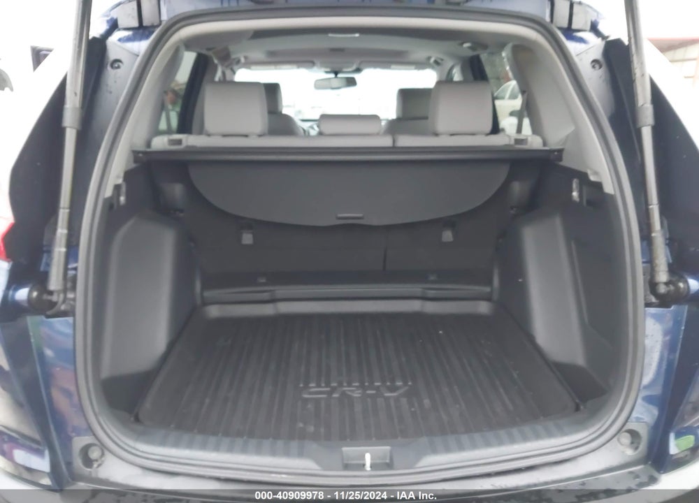 2019 HONDA CR-V TOURING VIN: 7FARW2H98KE018419