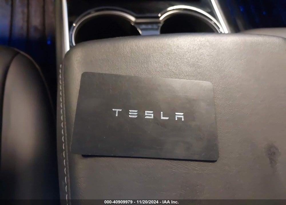 2021 TESLA MODEL Y LONG RANGE DUAL MOTOR ALL-WHEEL DRIVE VIN: 5YJYGDEE0MF105106