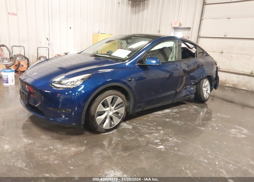 2021 TESLA MODEL Y LONG RANGE DUAL MOTOR ALL-WHEEL DRIVE VIN: 5YJYGDEE0MF105106