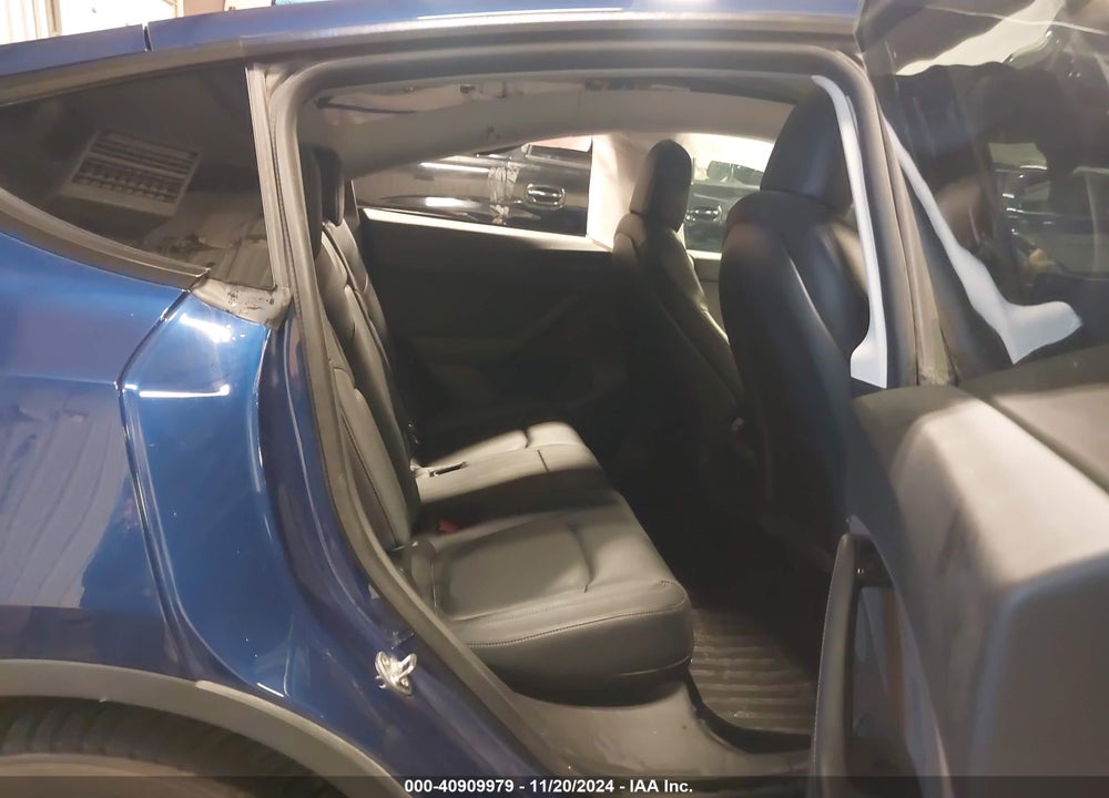 2021 TESLA MODEL Y LONG RANGE DUAL MOTOR ALL-WHEEL DRIVE VIN: 5YJYGDEE0MF105106