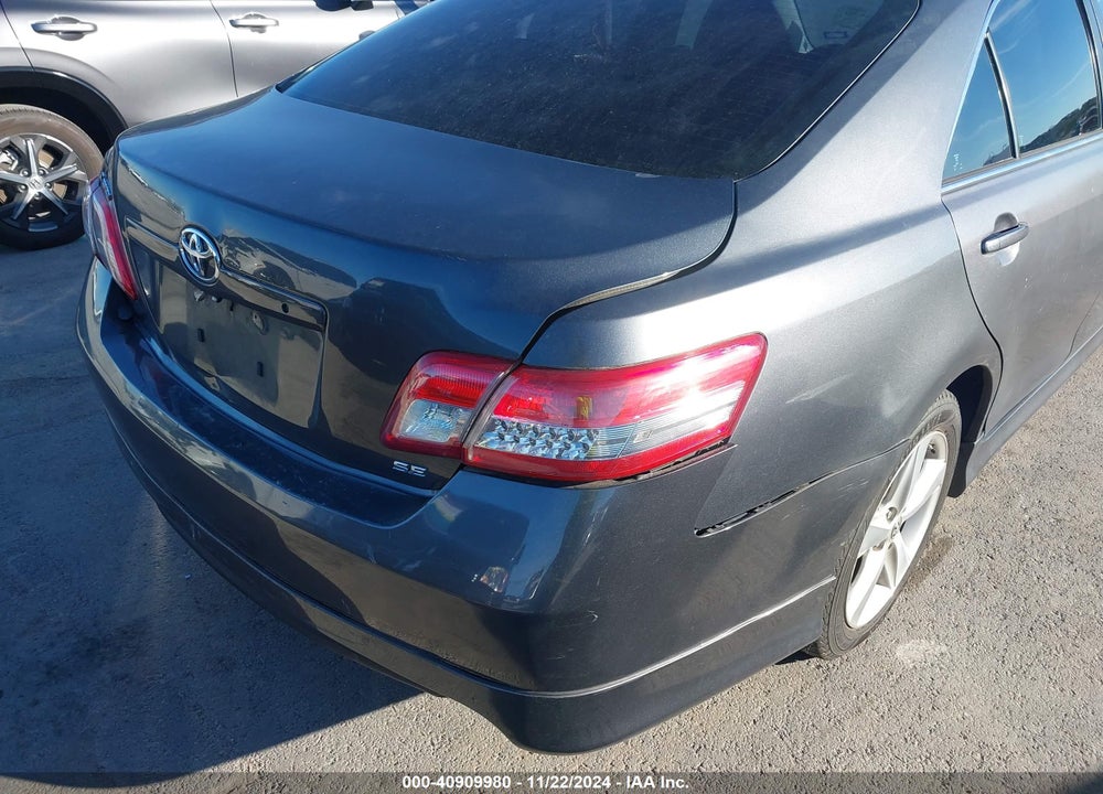 2010 TOYOTA CAMRY SE VIN: 4T1BF3EK0AU111513