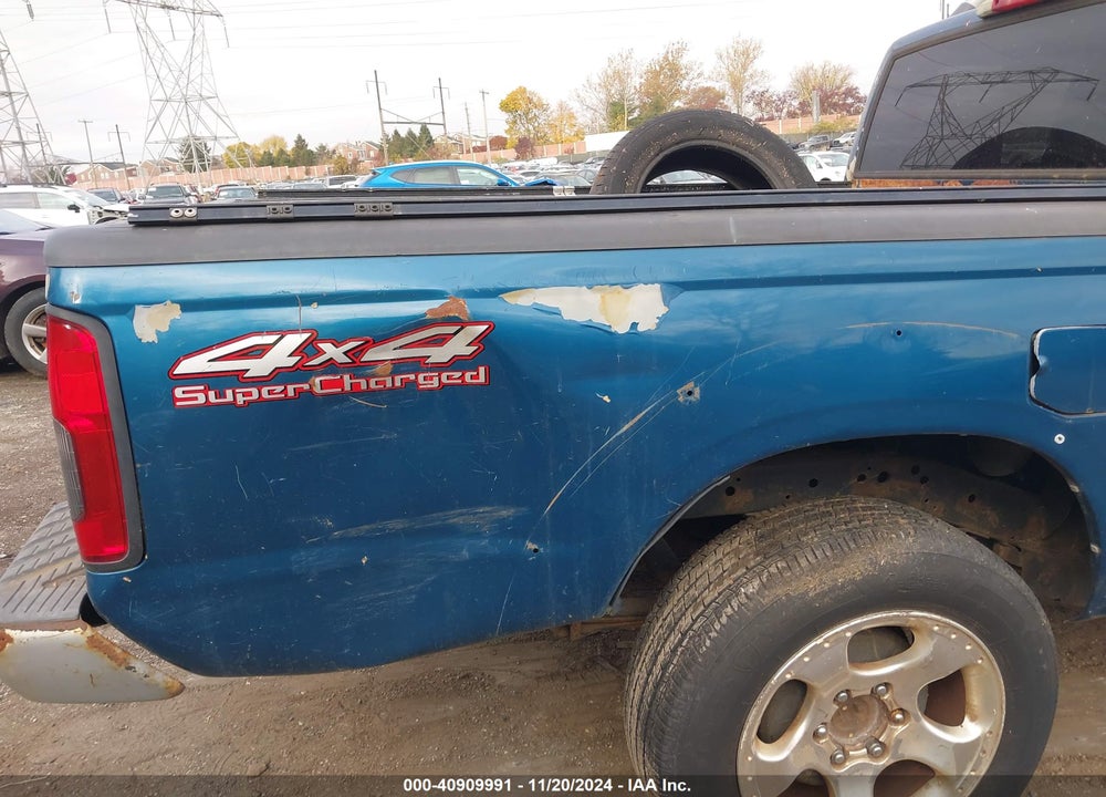 2003 NISSAN FRONTIER SC-V6 VIN: 1N6MD29YX3C403929