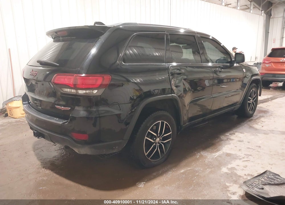 2018 JEEP GRAND CHEROKEE TRAILHAWK 4X4 VIN: 1C4RJFLG4JC105253