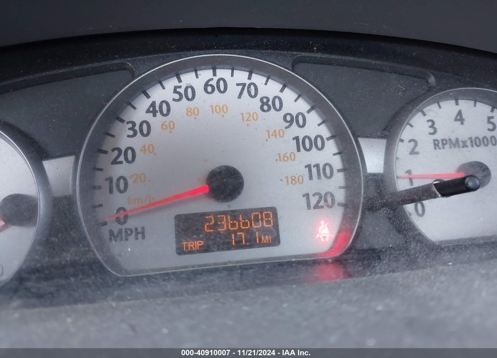 2004 SATURN ION 3 VIN: 1G8AL52F04Z131032