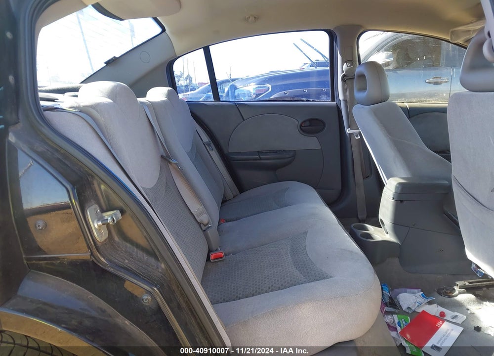 2004 SATURN ION 3 VIN: 1G8AL52F04Z131032