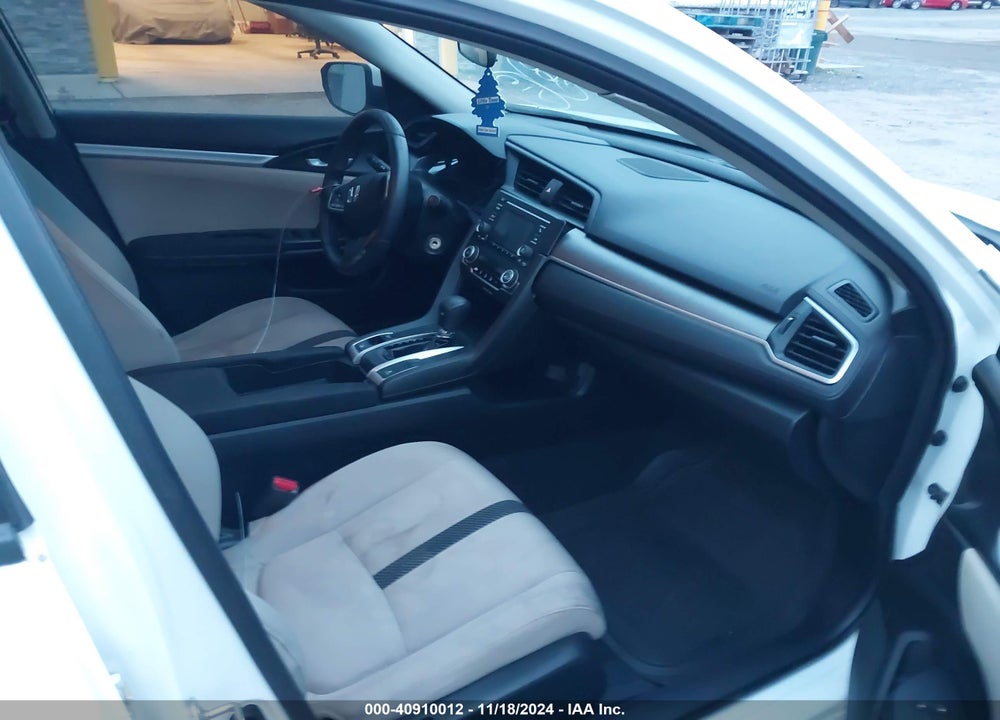 2017 HONDA CIVIC LX VIN: 19XFC2F5XHE206851
