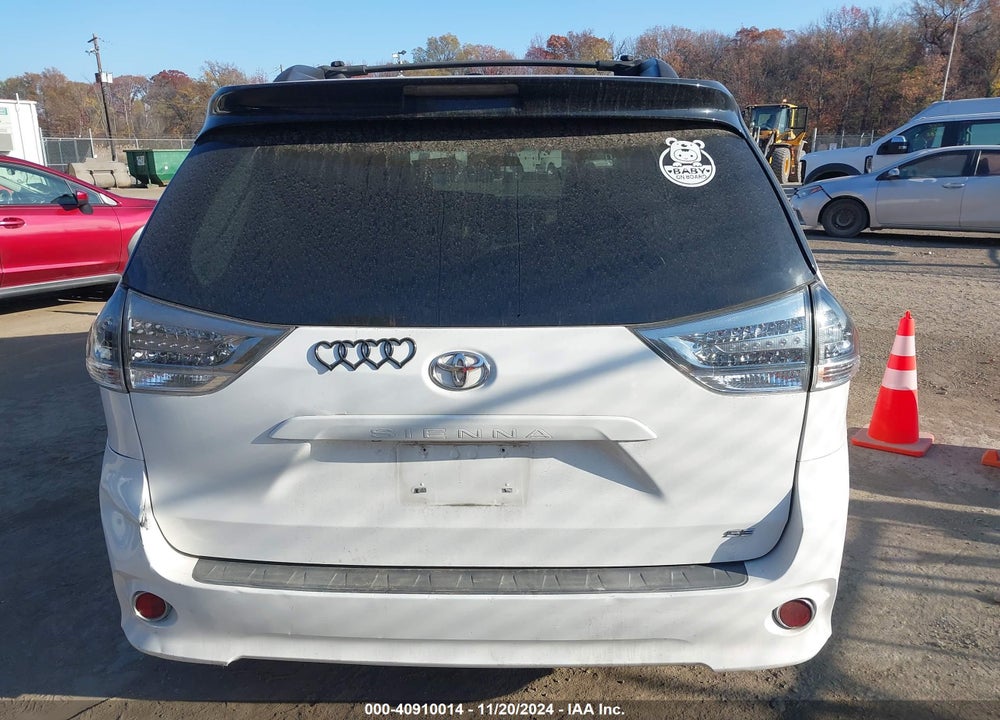 2011 TOYOTA SIENNA SPORT VIN: 5TDXK3DC4BS032044
