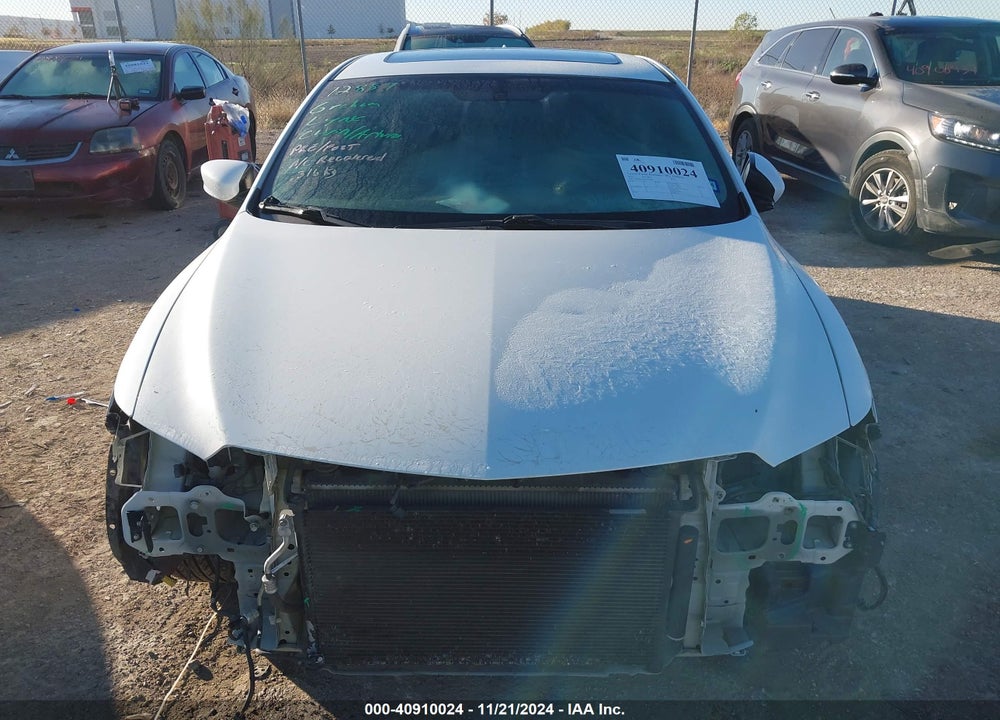 2015 ACURA ILX 2.0L VIN: 19VDE1F54FE001687