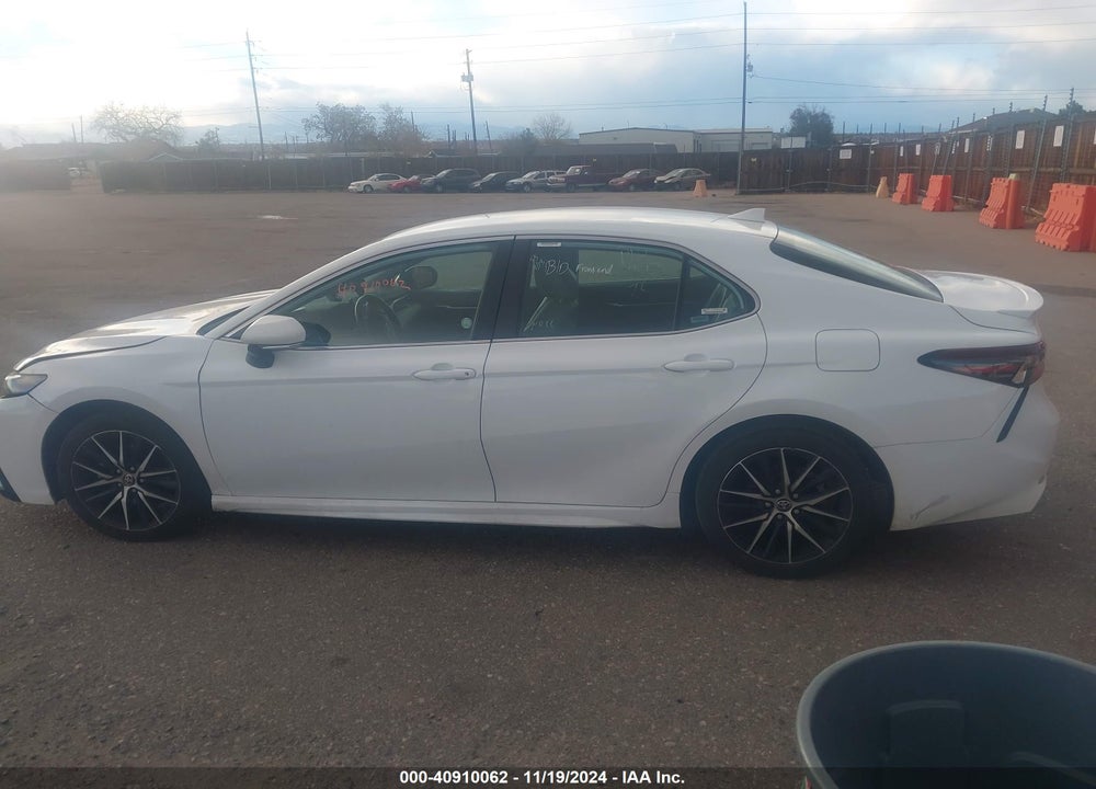 2022 TOYOTA CAMRY SE VIN: 4T1G11AK0NU072717