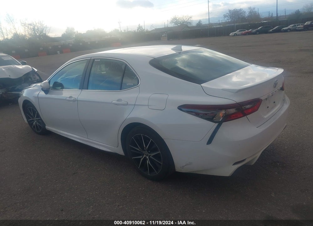 2022 TOYOTA CAMRY SE VIN: 4T1G11AK0NU072717