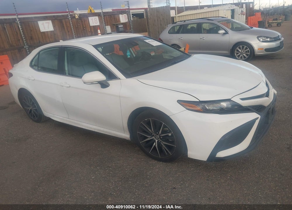 2022 TOYOTA CAMRY SE VIN: 4T1G11AK0NU072717