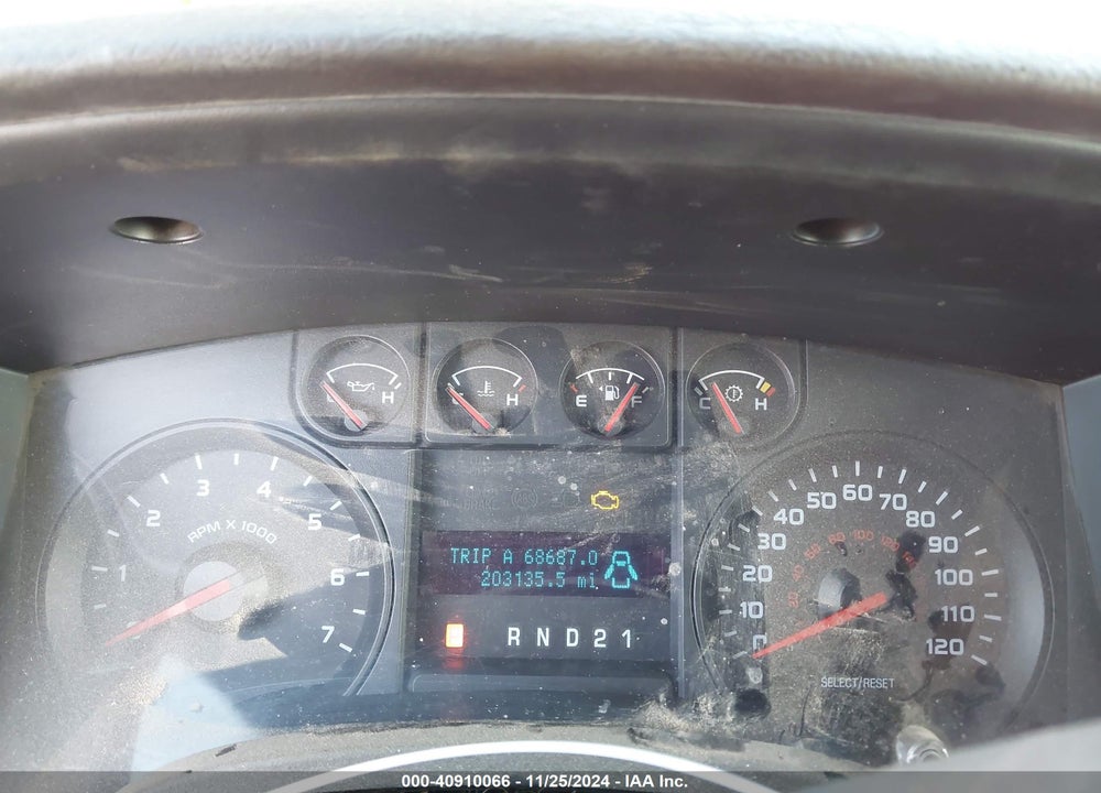 2009 FORD F-150 XL VIN: 1FTRW12W19FA70663
