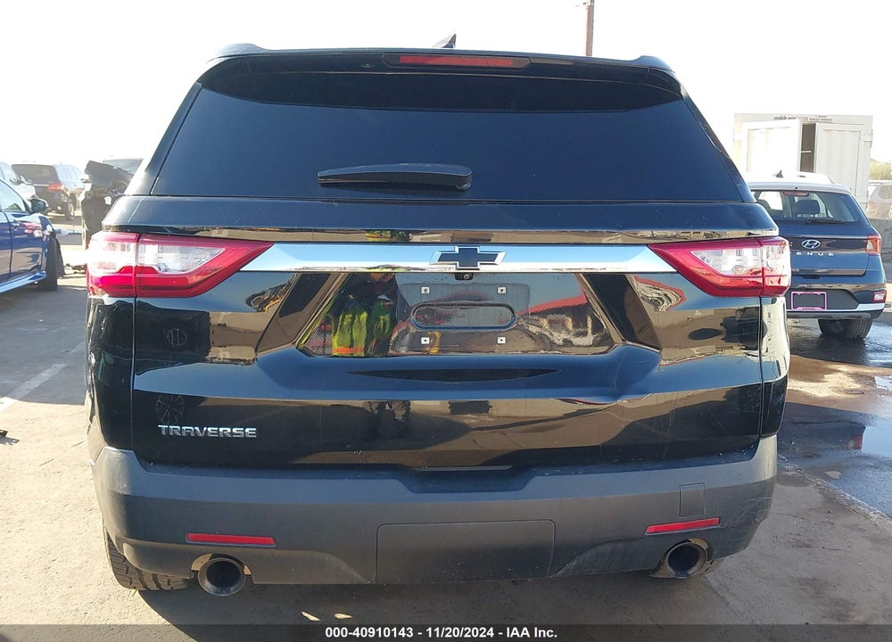 2020 CHEVROLET TRAVERSE FWD LS VIN: 1GNERFKW4LJ120003