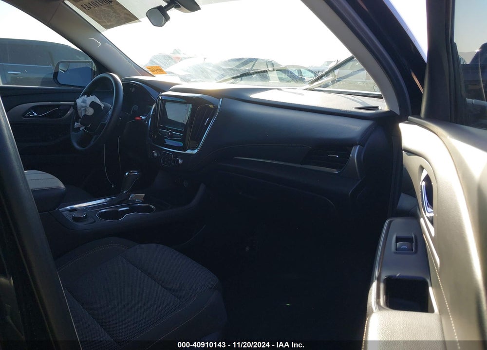 2020 CHEVROLET TRAVERSE FWD LS VIN: 1GNERFKW4LJ120003