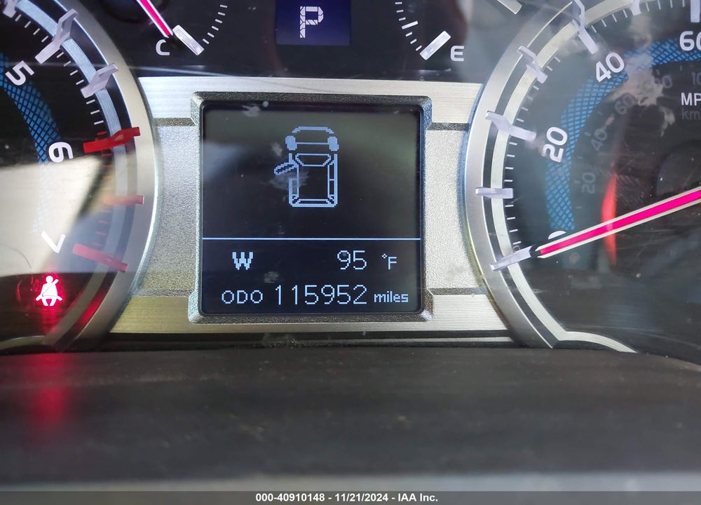 2018 TOYOTA 4RUNNER TRD OFF ROAD PREMIUM VIN: JTEBU5JR5J5588260