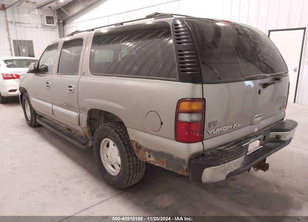 2002 GMC YUKON XL 1500 SLT VIN: 1GKFK16Z02J257113
