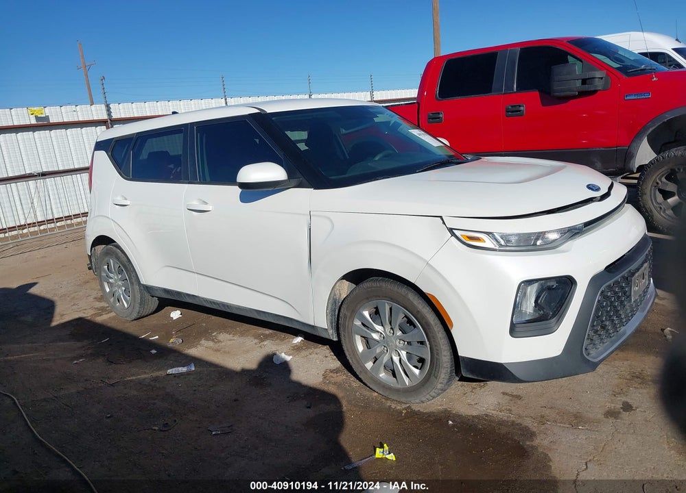 2020 KIA SOUL LX VIN: KNDJ23AU4L7726313