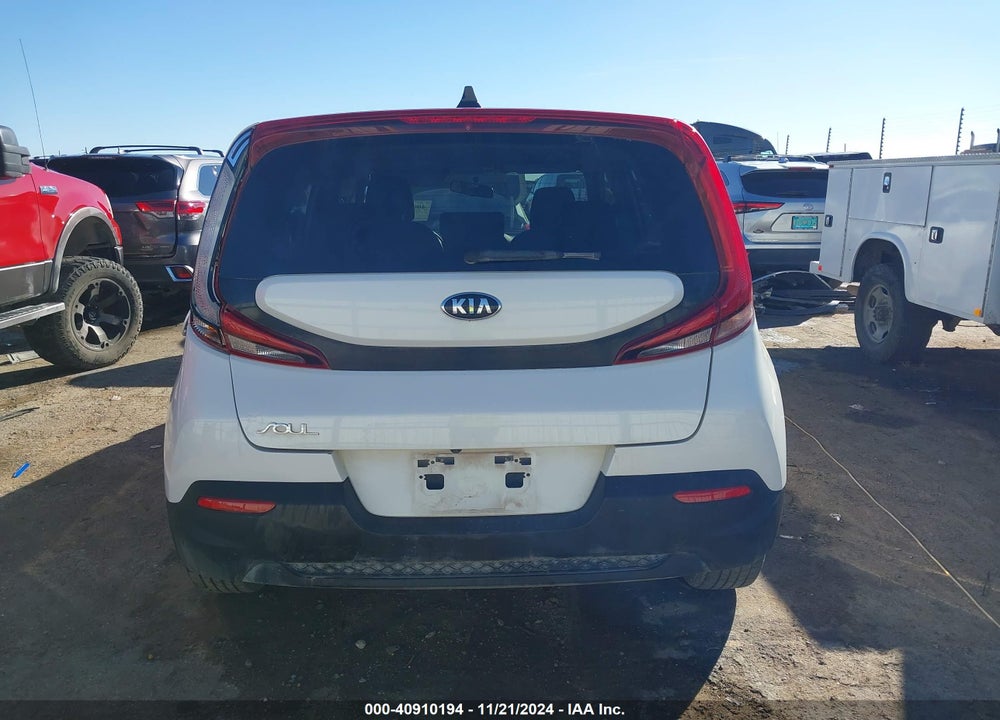 2020 KIA SOUL LX VIN: KNDJ23AU4L7726313