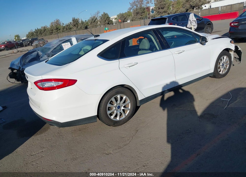 2016 FORD FUSION S VIN: 3FA6P0G78GR259537