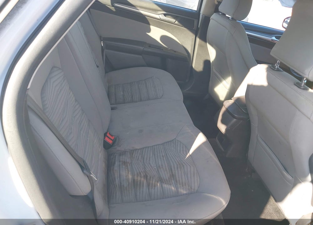 2016 FORD FUSION S VIN: 3FA6P0G78GR259537