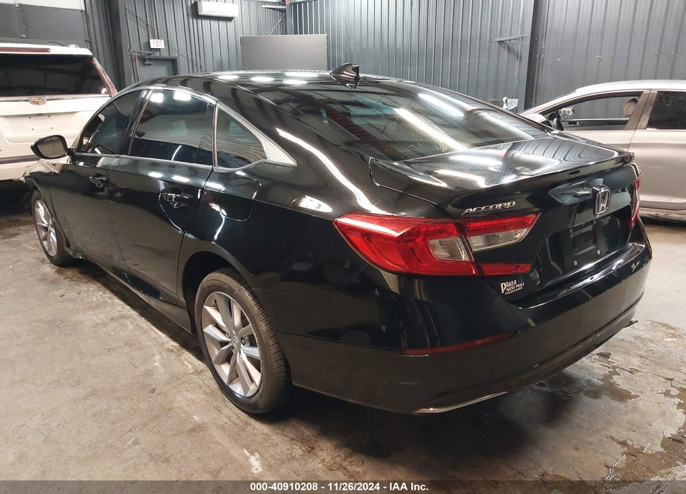 2022 HONDA ACCORD LX VIN: 1HGCV1F13NA055842