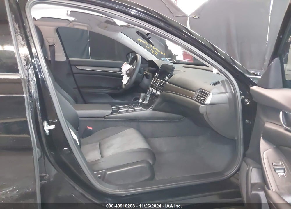 2022 HONDA ACCORD LX VIN: 1HGCV1F13NA055842