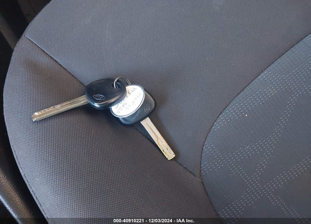 2014 KIA RIO LX VIN: KNADM5A37E6352442