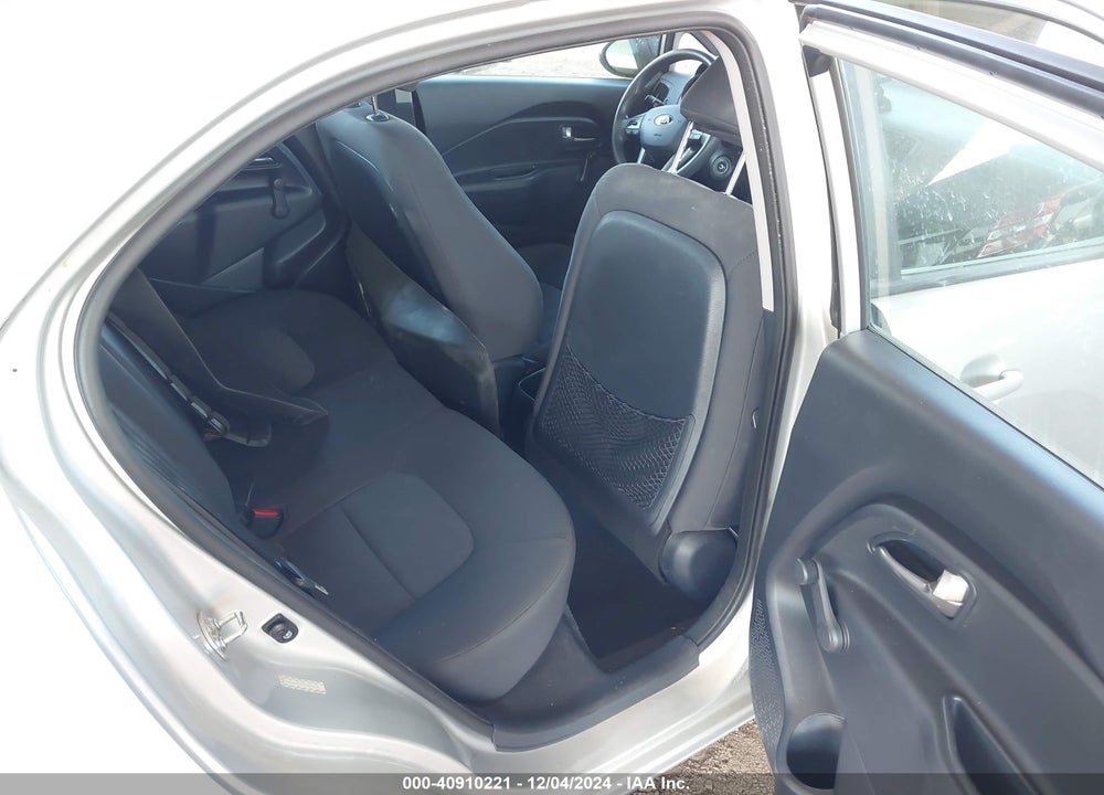 2014 KIA RIO LX VIN: KNADM5A37E6352442