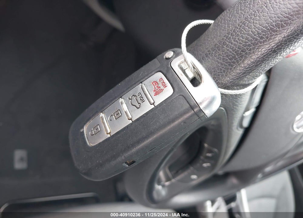 2014 HYUNDAI SONATA HYBRID VIN: KMHEC4A44EA113551