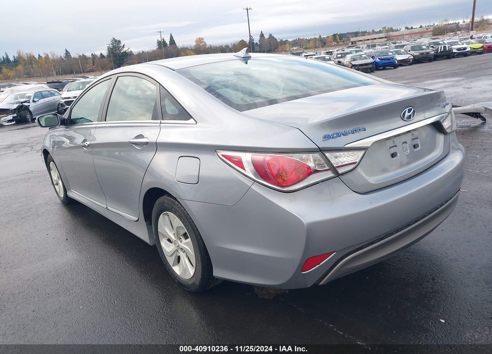 2014 HYUNDAI SONATA HYBRID VIN: KMHEC4A44EA113551