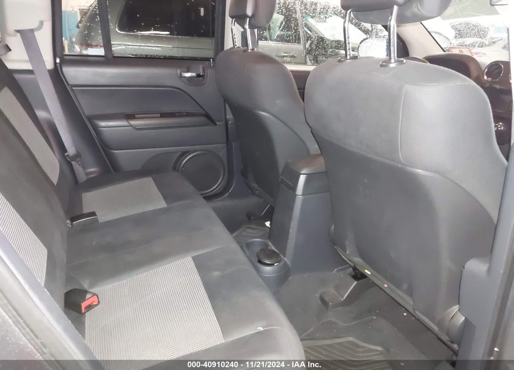 2011 JEEP COMPASS VIN: 1J4NF1FB8BD281294
