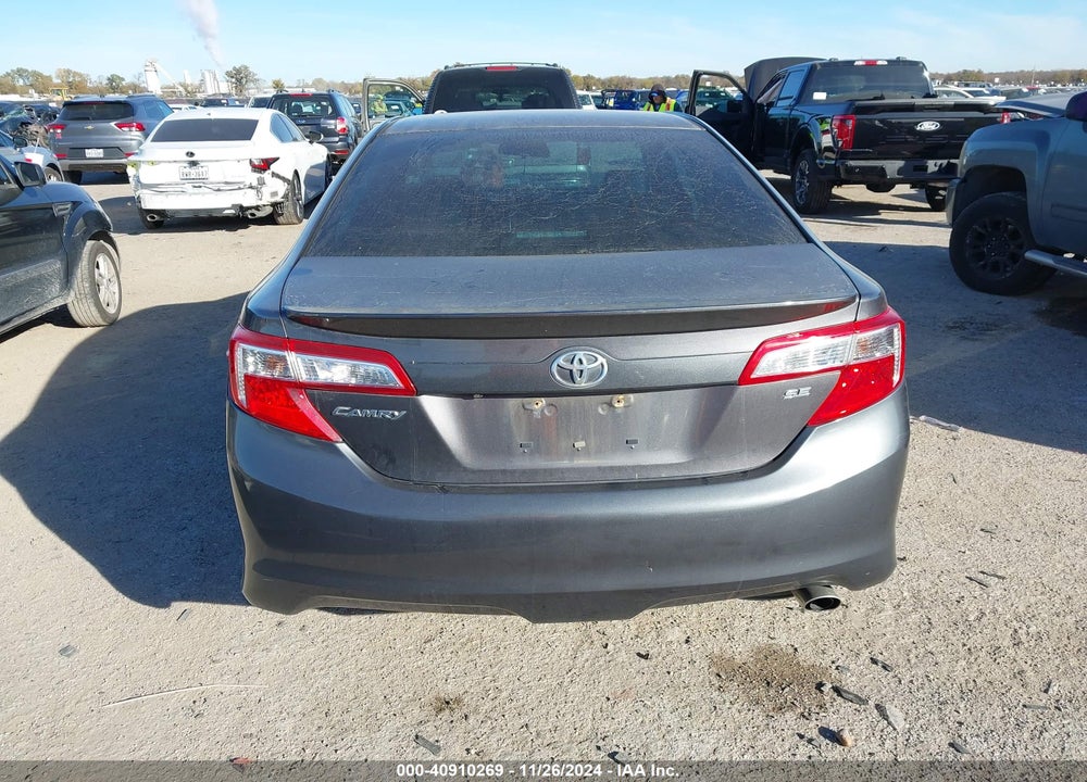 2014 TOYOTA CAMRY SE VIN: 4T1BF1FK7EU799020
