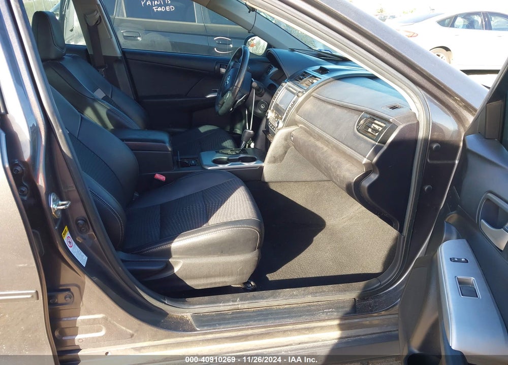 2014 TOYOTA CAMRY SE VIN: 4T1BF1FK7EU799020