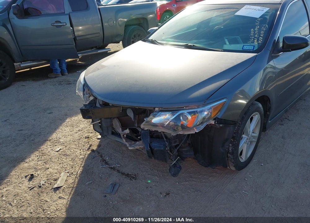 2014 TOYOTA CAMRY SE VIN: 4T1BF1FK7EU799020