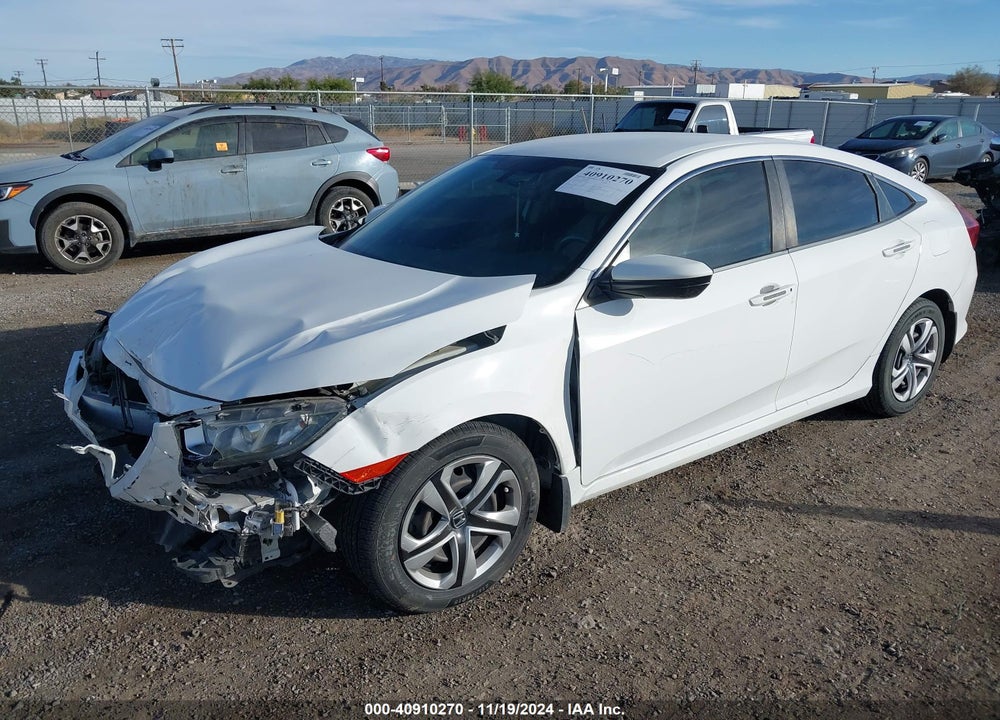 2018 HONDA CIVIC LX VIN: 2HGFC2F55JH608594