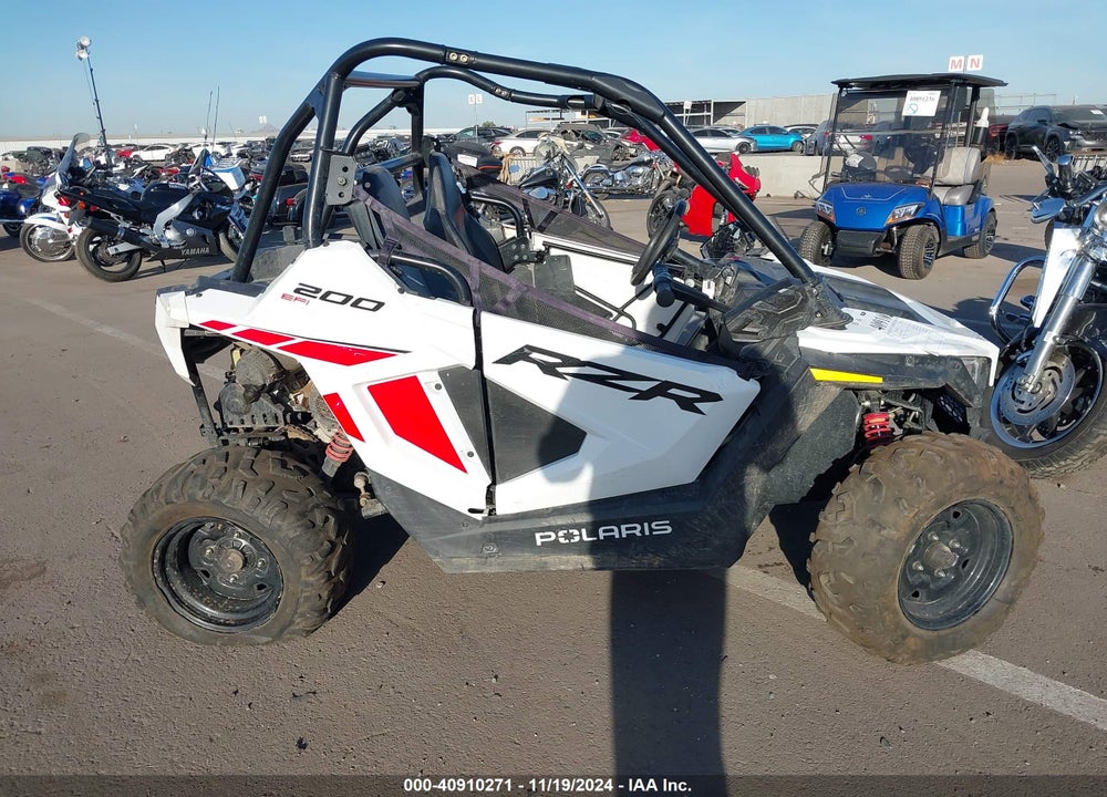 2023 POLARIS RZR 200 EFI VIN: L6KHCB188PS007471