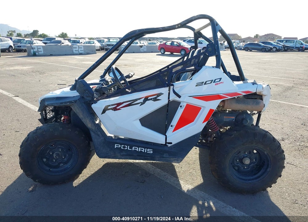 2023 POLARIS RZR 200 EFI VIN: L6KHCB188PS007471