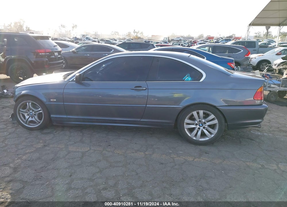 2002 BMW 325CI VIN: WBABN334X2JW50975