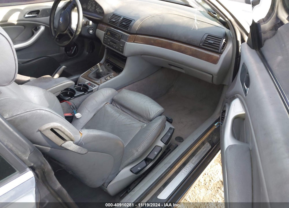 2002 BMW 325CI VIN: WBABN334X2JW50975