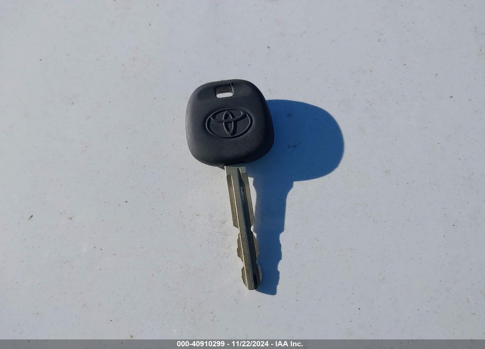 2009 TOYOTA CAMRY LE VIN: 4T4BE46K09R081812