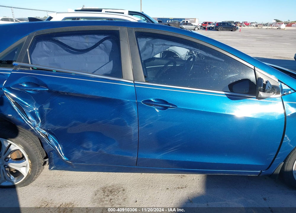 2014 HYUNDAI ELANTRA GT VIN: KMHD35LHXEU186536
