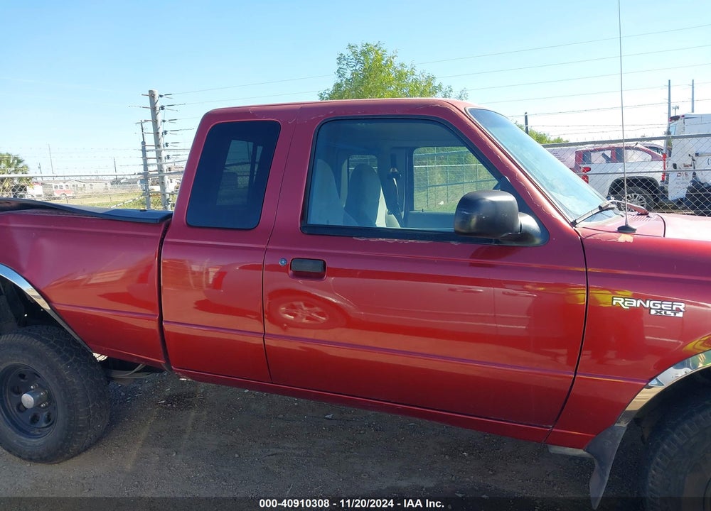 2000 FORD RANGER XLT VIN: 1FTYR14XXYPA93683