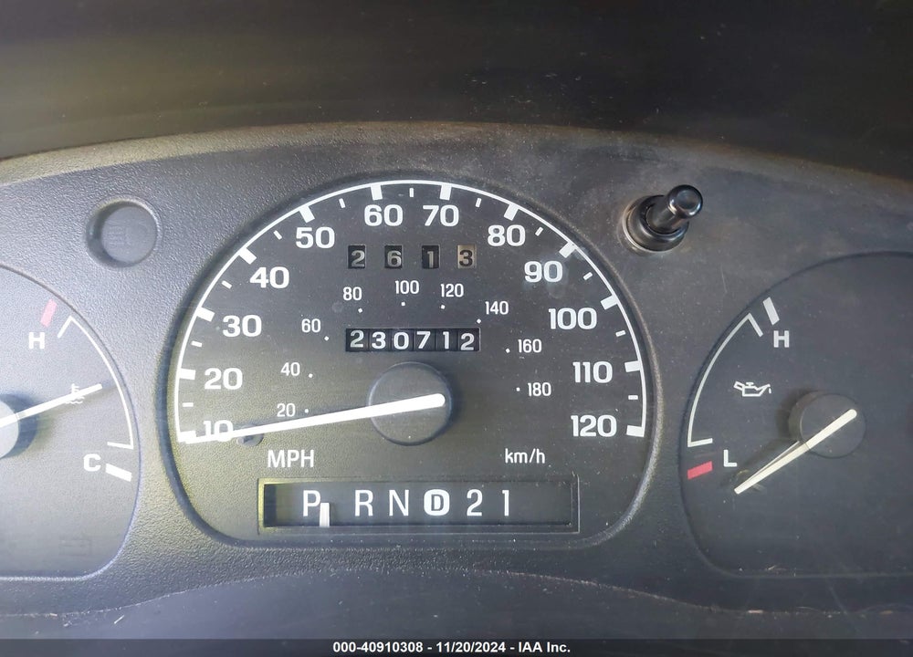 2000 FORD RANGER XLT VIN: 1FTYR14XXYPA93683