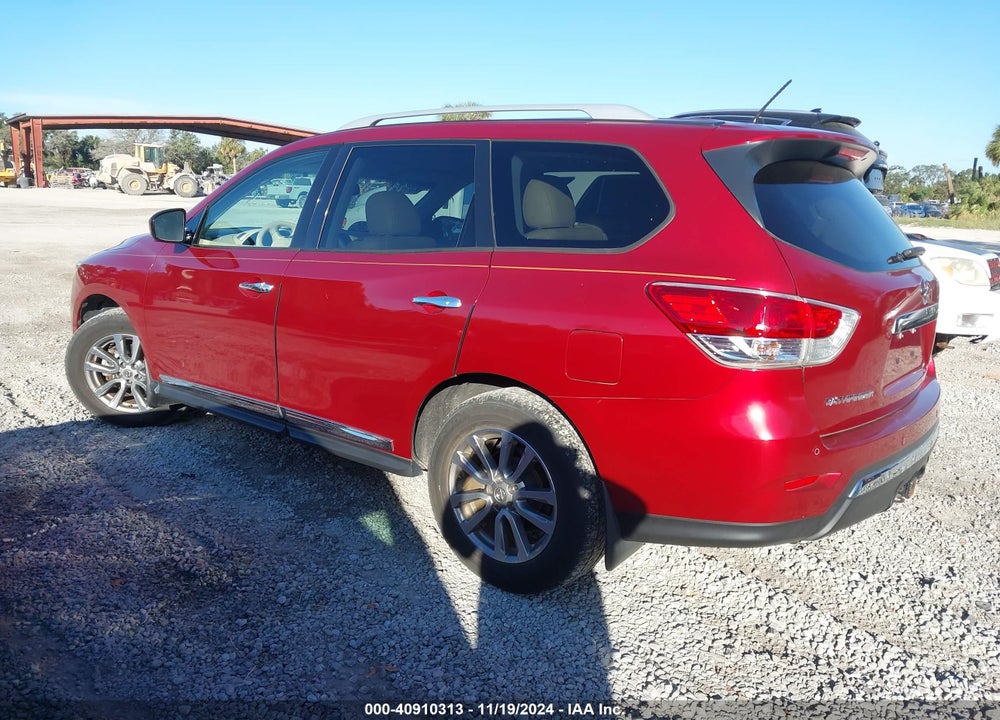 2015 NISSAN PATHFINDER SL VIN: 5N1AR2MN7FC638468